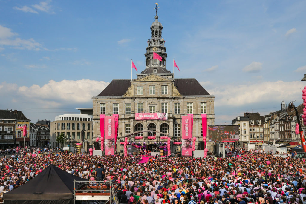Huldiging Tom Dumoulin